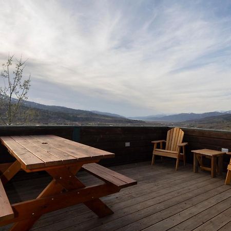 Alpine Recharge By Kabino Huge Views Hot Tub Garage Ps3 Wifi Loft 외부 사진